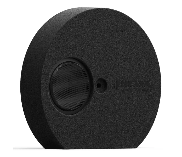 IK ER8 1 DVC2 standing image